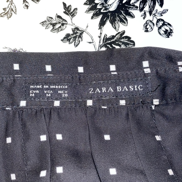 Zara basic button up tank - Picture 4 of 4